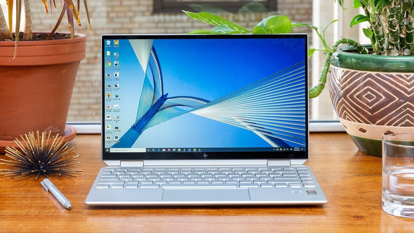 Nimbus Vector 16 Creator Laptop view 3