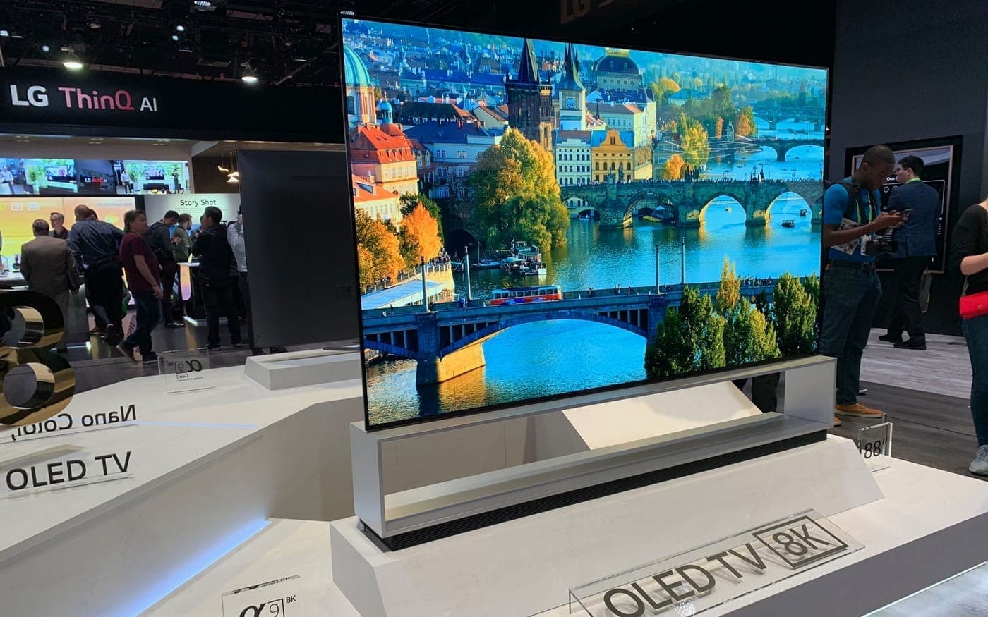 Vellum Cinema 55 OLED TV view 3